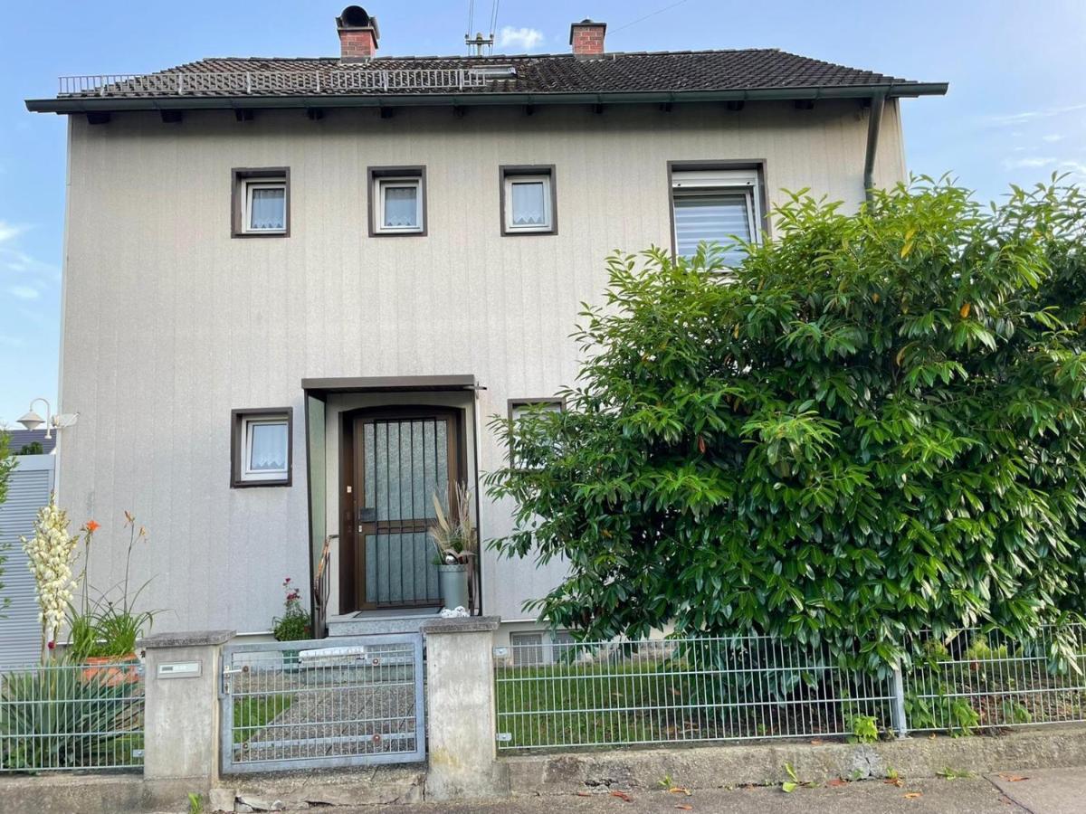 Guntia Apartment Mit Grossem Garten Guenzburg Exterior photo